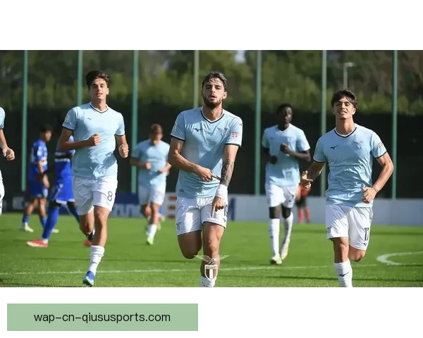 围绕AC米兰比赛日程解析赛季关键战役与争冠走势前瞻全面观察 围绕AC米兰比赛日程解析赛季关键战役与争冠走势前瞻全面观察